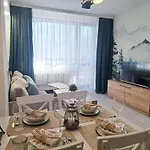 Apartmán Emis Alpine Retreat - Modern & Cozy & Bright *